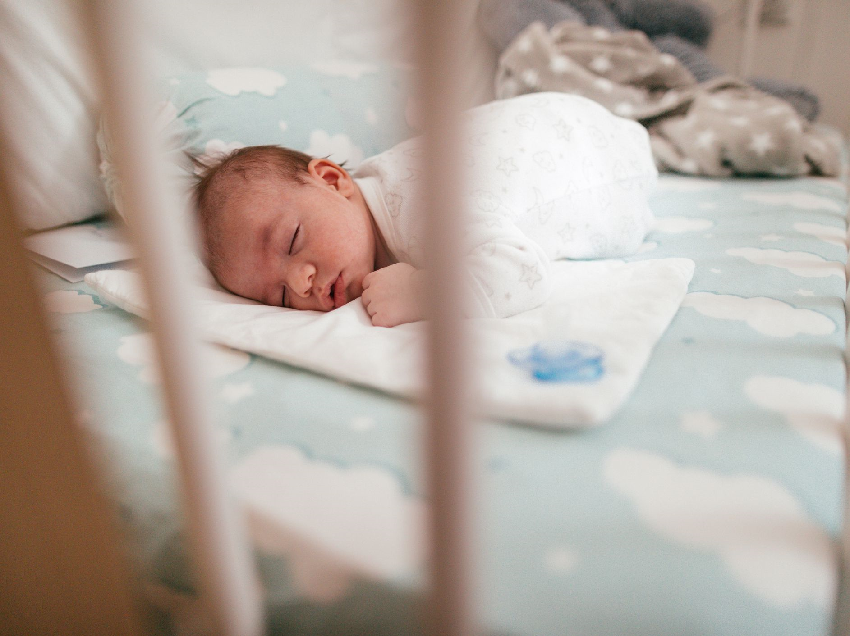 How To Help A Newborn Babies Sleep 2